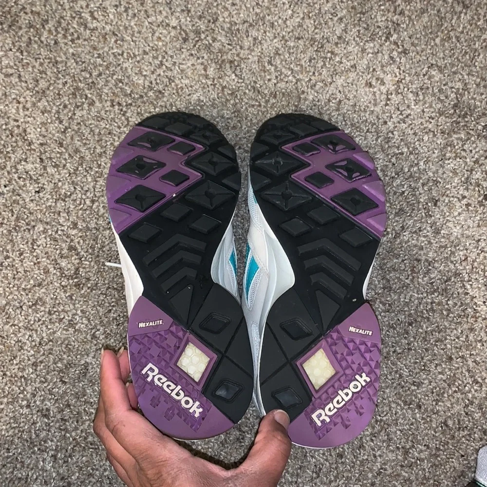 Men Reeboks - Picture 3 of 7